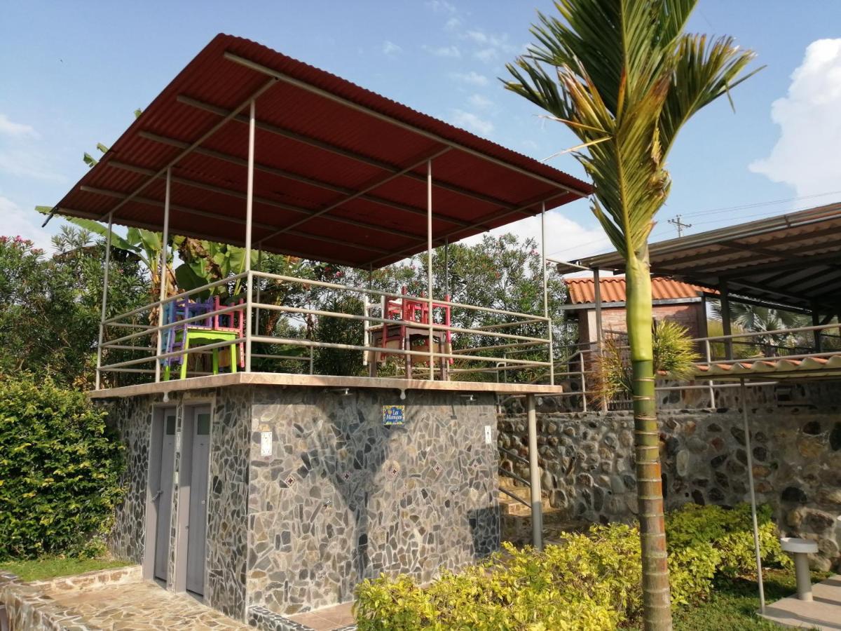 Hotel Campestre Los Mangos Quimbaya Exterior photo