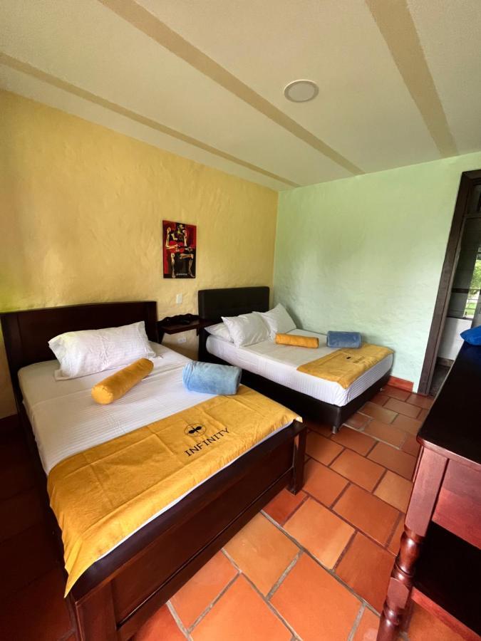 Hotel Campestre Los Mangos Quimbaya Exterior photo