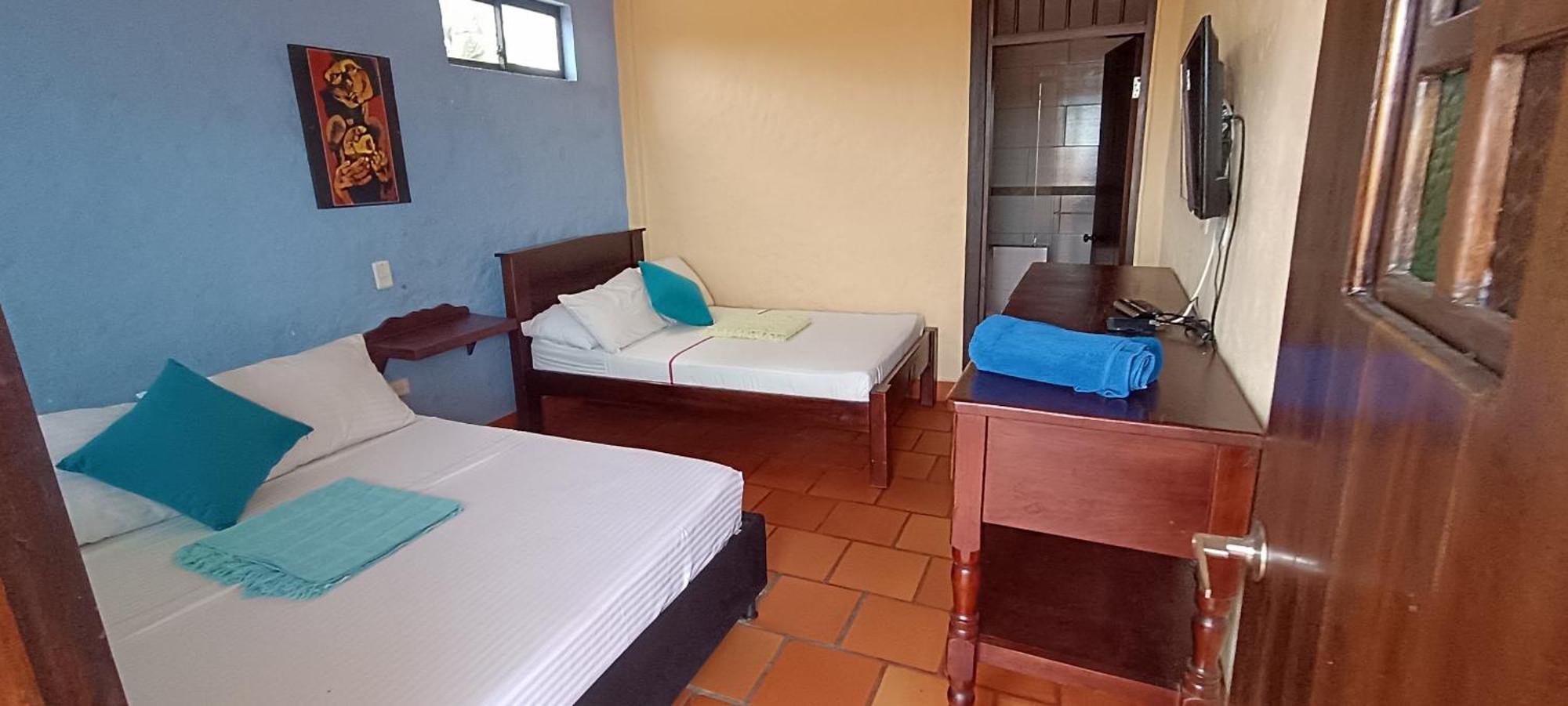 Hotel Campestre Los Mangos Quimbaya Exterior photo